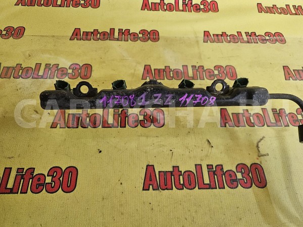 Рейка топливная (рампа) Toyota Corolla 