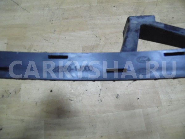 Направляющая стекла двери Hyundai i20 I (2008—2012) Hyundai i20 оригинальный номер 825501j000