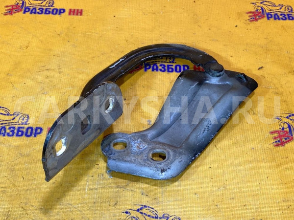 Петля капота левая Ford Kuga II (2012—2016) Ford Kuga оригинальный номер 1750018