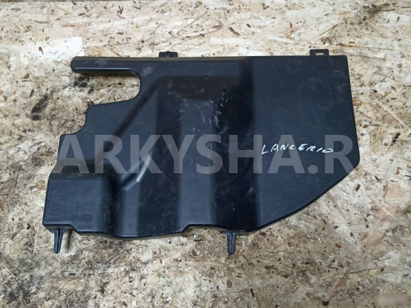 Накладка консоли передней панели lancer 10 Mitsubishi Lancer оригинальный номер 8000A178