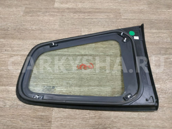 Стекло кузовное глухое левое Chevrolet Orlando оригинальный номер 95026339