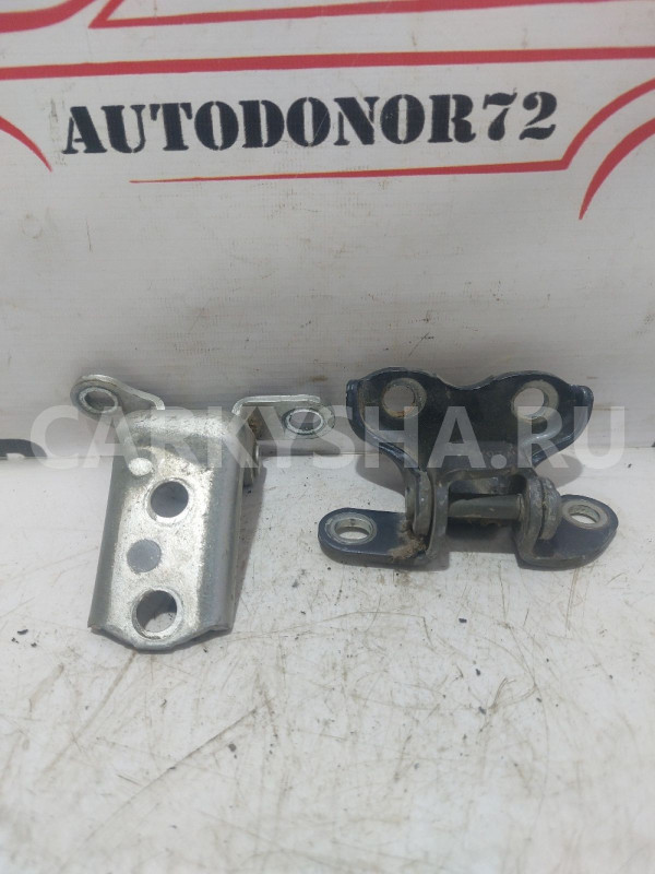 Петли задней левой двери Toyota Avensis T250 Toyota Avensis оригинальный номер 6878005020