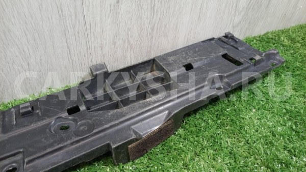 Наполнитель заднего бампера Toyota Land Cruiser Toyota Land Cruiser оригинальный номер 5261560081