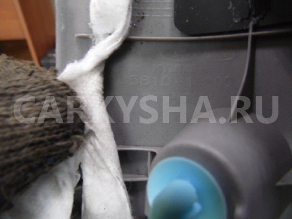 Обшивка стойки Hyundai Solaris I (2010—2014) Hyundai Solaris оригинальный номер 858101R000