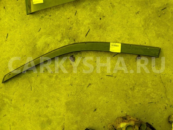 Ветровик Peugeot Partner 