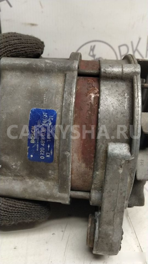 Генератор BMW 5 E28 520I M20B20 Bosch BMW 5er оригинальный номер 0120489030