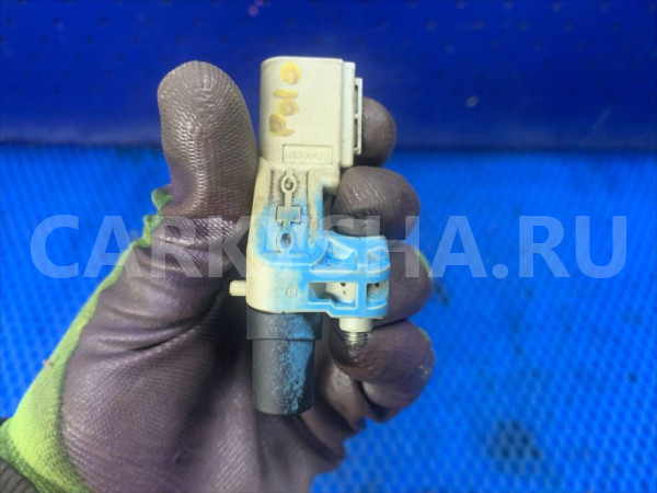 Датчик положения коленвала  Volkswagen Polo 5 Volkswagen Polo оригинальный номер 03C906433E