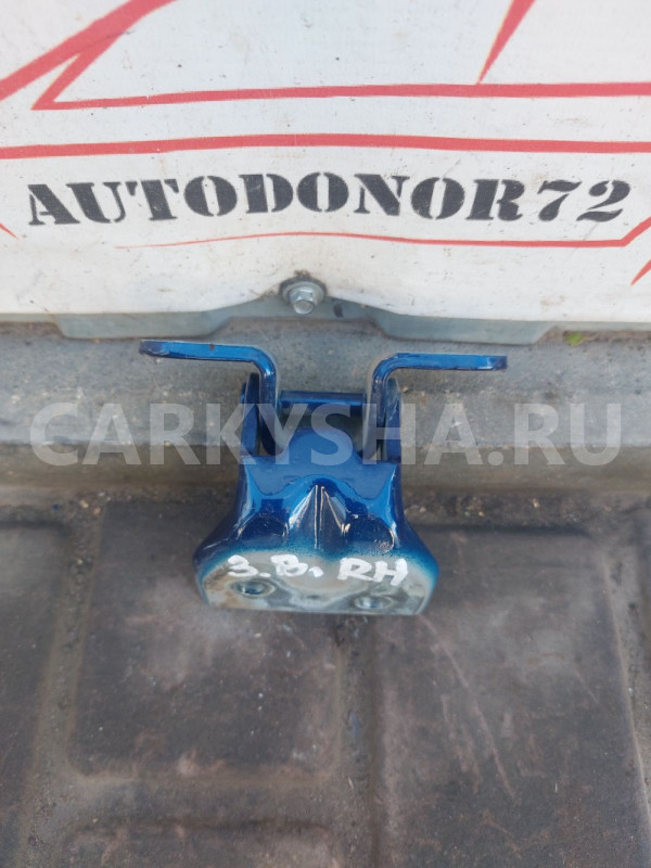 Петля двери задней правой верхняя  Hyundai Getz Hyundai Getz оригинальный номер 793401C000