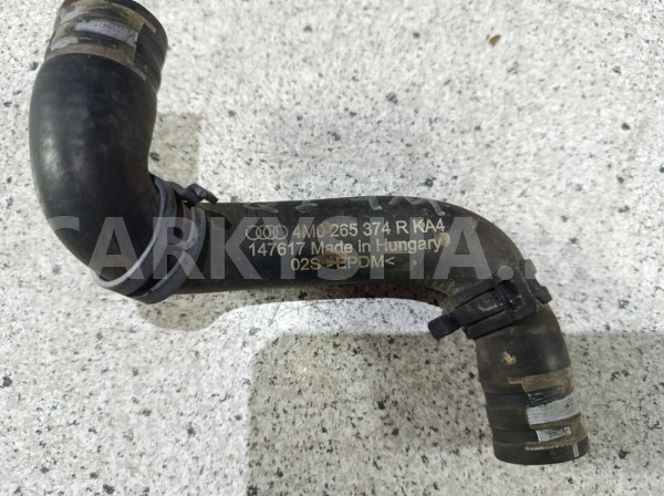 Патрубок системы охлаждения Audi Q7 4M (2015—2020) Audi Q7 оригинальный номер 4m0265374r