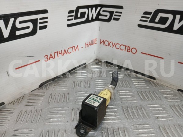 Датчик AIRBAG Toyota Ipsum 