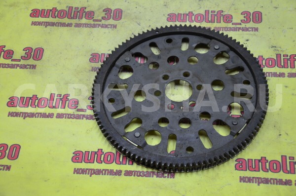 Маховик Nissan March 