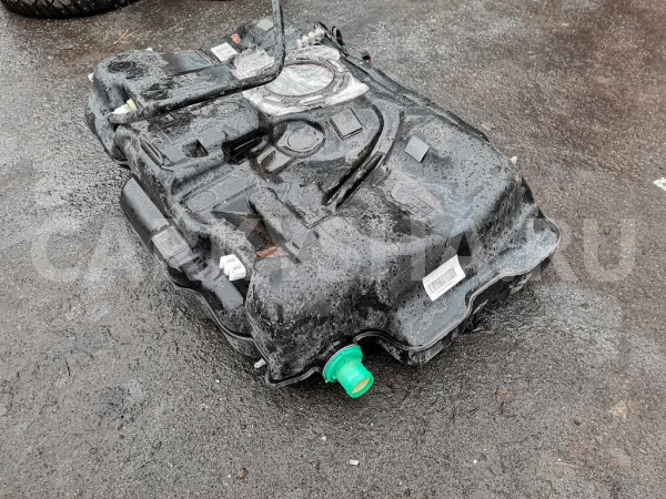 Бак топливный Mercedes-Benz A-класс W176 270.910 Mercedes-Benz A-klasse оригинальный номер A2464703100