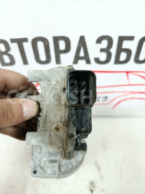 Моторчик стеклоочистителей Hyundai Solaris Hyundai Solaris оригинальный номер 981101R000