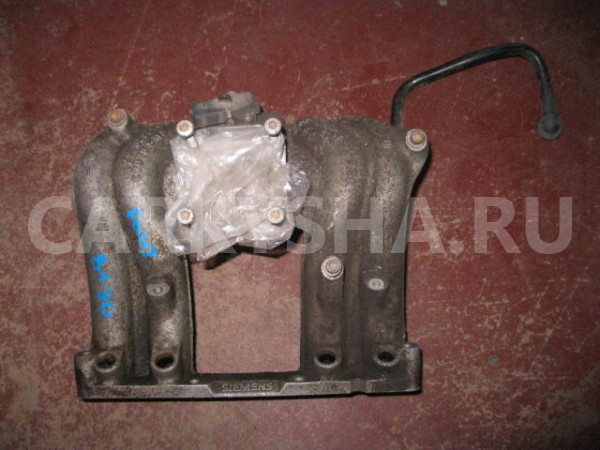 Экран тепловой Skoda Fabia 1999-2006 Skoda Fabia оригинальный номер 047253041L