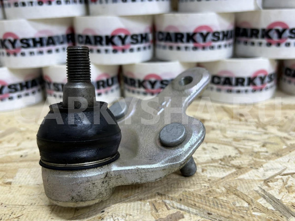Опора шаровая правая нижняя Toyota Highlander III (U50) оригинальный номер 43330-09780