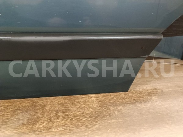 Дверь задняя левая Volkswagen Passat оригинальный номер 357833051A