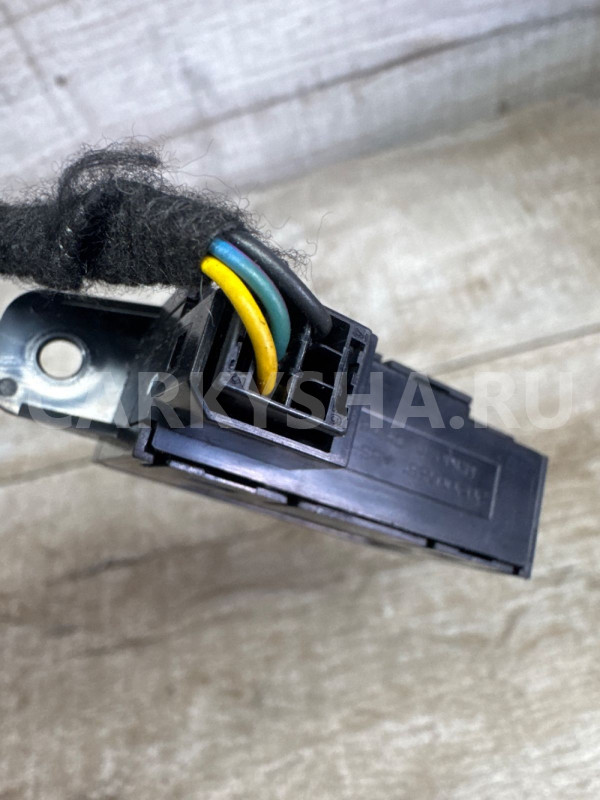 Кнопка курсовой устойчивости Chevrolet Cruze Chevrolet Cruze оригинальный номер 202007560