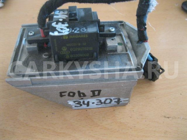 Резистор отопителя Skoda Fabia 2007-2015 Skoda Fabia оригинальный номер 6Q2907521B