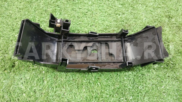 Накладка селектора КПП Hyundai Elantra V (2010—2014) Hyundai Elantra оригинальный номер 467003X300