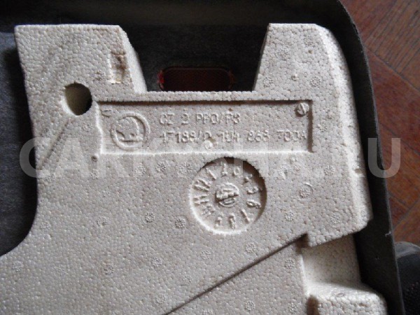 Обшивка двери Skoda Octavia I рестайлинг (2000—2011) Skoda Octavia оригинальный номер 1U1867006BH