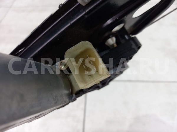 Стеклоподъемник Mercedes C320 A2037301046 W203, задний правый Mercedes-Benz C-klasse 
