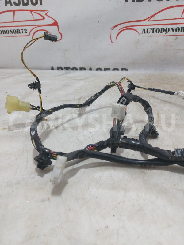 Проводка передней правой двери Suzuki SX4 Suzuki SX4 оригинальный номер 3675655L40