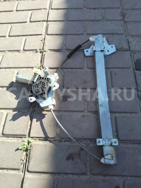 Стеклоподъёмник двери передней правой Kia picanto1 Kia Picanto оригинальный номер 8240207010