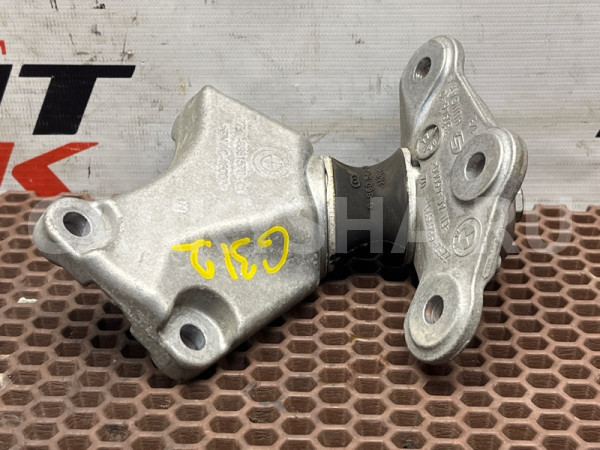 Кронштейн АКПП BMW 5er оригинальный номер 22 32 6 861 570, 22 32 6 861 570, 22326861570, 6861570, 22 32 6 880 658, 22326880658, 6880658, 22 32 6 861 571, 22326861571, 6861571