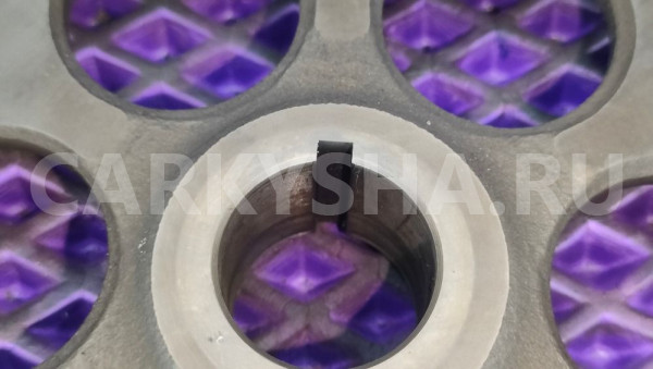 Шестерня распердвала Nissan Terrano WD21 TD27T Nissan Terrano оригинальный номер 1302443G02