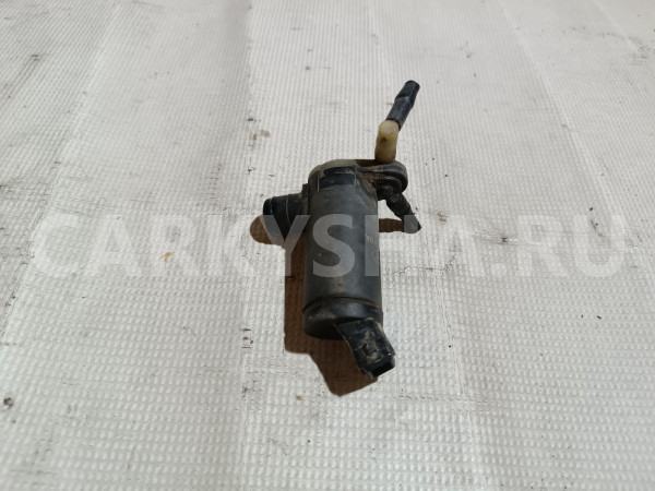Насос омывателя Ford Fiesta оригинальный номер 2S6T17K624BA