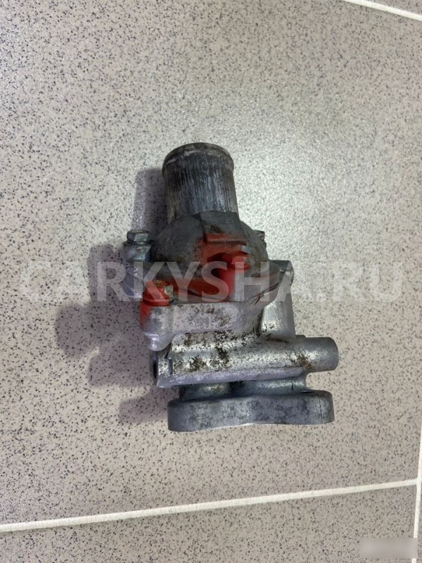 Корпус термостата Nissan Primera P10 1993 г Nissan Primera 