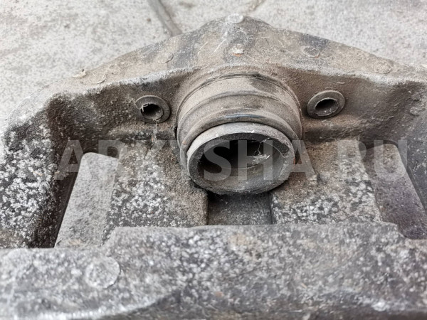 Суппорт передний правый BMW E60 E65/E66 BMW 7er оригинальный номер 34116753660