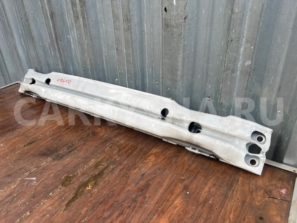 Усилитель бампера Volvo V40 2012-2016 31301976, передний Volvo V40 