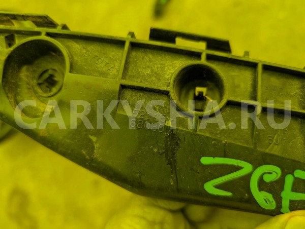 Крепление бампера Toyota Wish оригинальный номер 52115-68030