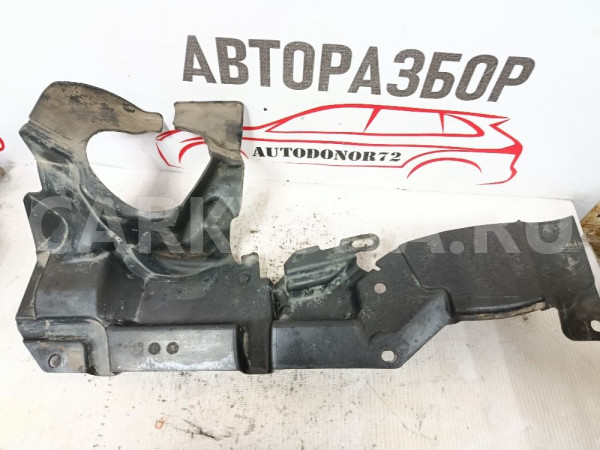 Пыльник двигателя BMW 3 E90/E91/E92/Е93 BMW 3er оригинальный номер 51717131711