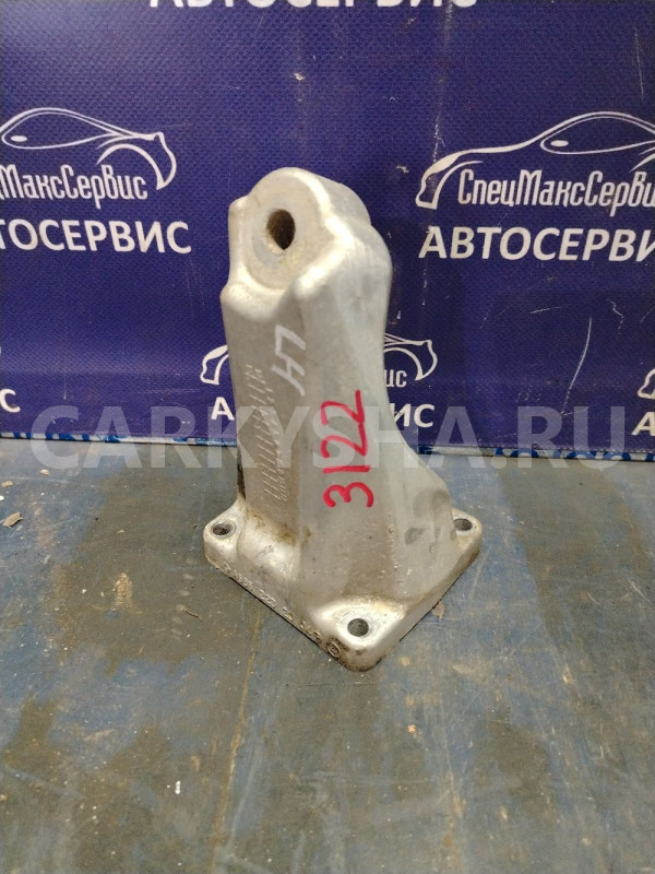 Кронштейн двигателя левый SsangYong Kyron Actyon Ssang Yong Actyon оригинальный номер 6652231804