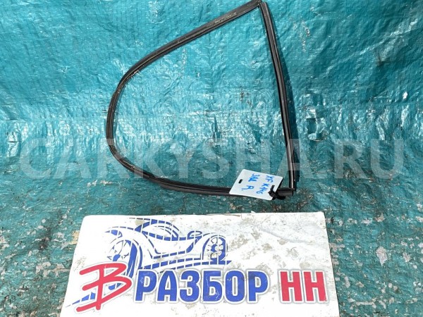 Уплотнитель форточки правой Jaguar XF I 2007—2011 Jaguar XF оригинальный номер C2Z10104  /  8X23297A90AC