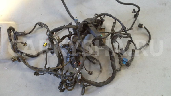 Проводка моторного отсека Пежо 308 Peugeot 308 Citroen C3 оригинальный номер 6585R8
