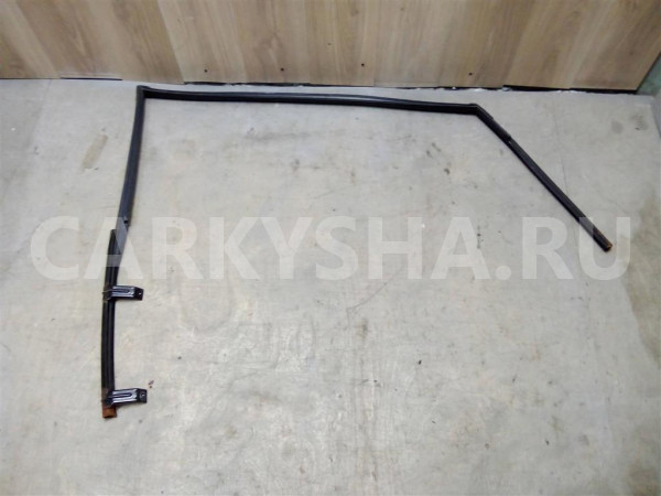 Уплотнитель стекла передней двери левой Chevrolet Captiva (C100) 2006-2011 Chevrolet Captiva оригинальный номер 95061131