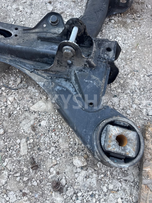 Подрамник передний Volkswagen Touareg NF/FL Volkswagen Touareg оригинальный номер 7P0400025
