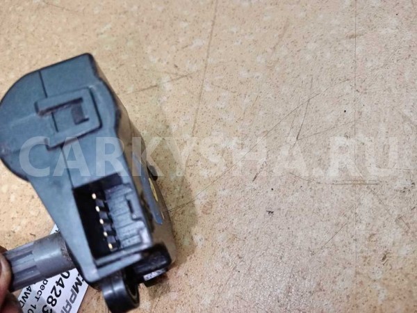 Название детали Сервопривод заслонок печки Модель Hyundai Santa Fe CM рестайлинг Hyundai Santa Fe оригинальный номер 97159-3K700