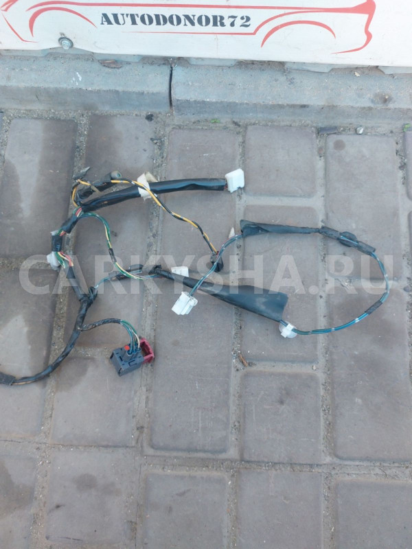 Проводка двери задней правой Toyota Avensis T250 Toyota Avensis оригинальный номер 8215305170