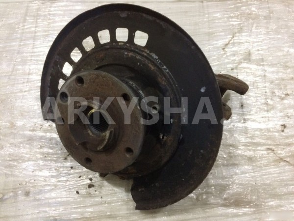 Кулак задний левый audi Q7 4L ауди ку 7 Audi 200 оригинальный номер 7L8505435