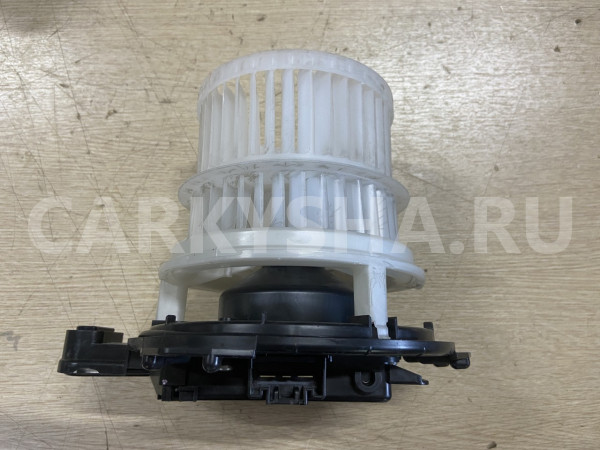 Моторчик отопителя Toyota Alphard III Рестайлинг оригинальный номер 87103-58080