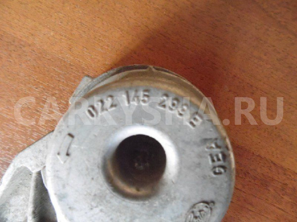 Натяжитель ремня Volkswagen Touareg I (2002—2006) Volkswagen Touareg оригинальный номер 022145299E