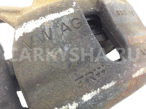 Суппорт передний левый Skoda Octavia A7 CHPA 2014 Skoda Octavia 