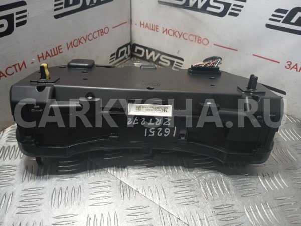 Панель приборов Toyota Avensis 