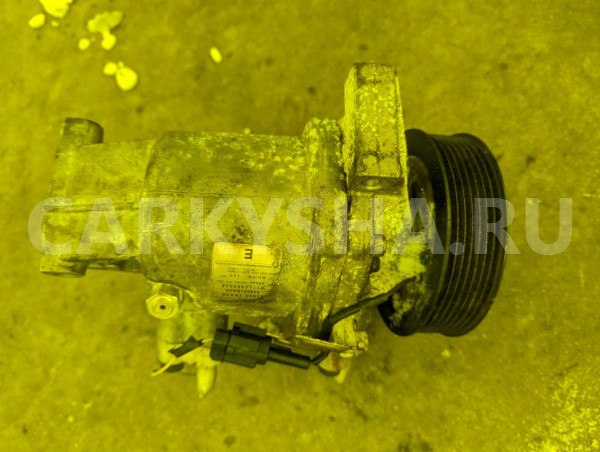 Компрессор кондиционера Nissan Cube оригинальный номер 926001KA3D