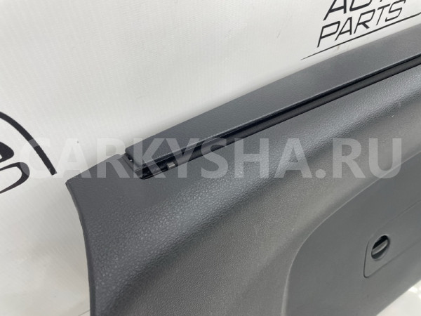 Обшивка крышки багажника Audi Q7 4M 3.0 TFSI CREC Audi Q7 