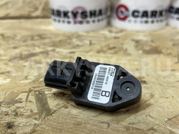 Датчик удара Toyota Avensis II Рестайлинг Седан оригинальный номер 89831-05010